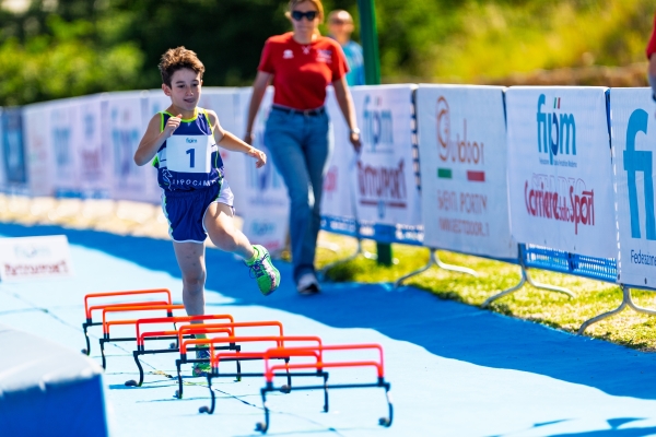 \\Battistone Simone Under 13 - Esordienti BA.S.D. COLLEVERDE SPORT Ostacoli
CAMPIONATO ITALIANO ASSOLUTO di OD
Maschile e Femminile
Montelibretti 9-10 maggio 2026
Foto D. Montano / DBM - Deepbluemedia