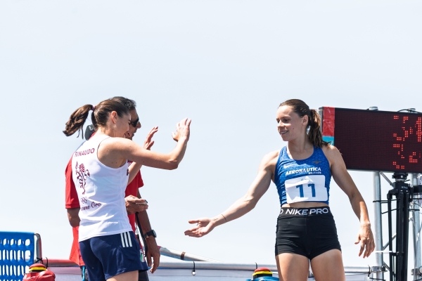 \\Montecchia Ludovica SeniorC.S. AERONAUTICA Rinaudo Alice SeniorG.S. FIAMME ORO Ostacoli
CAMPIONATO ITALIANO ASSOLUTO di OD
Maschile e Femminile
Montelibretti 9-10 maggio 2026
Foto D. Montano / DBM - Deepbluemedia