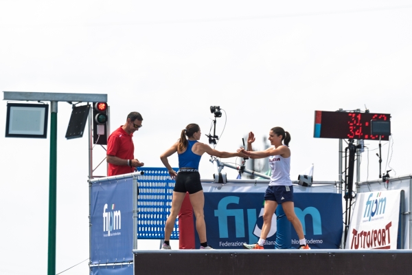 \\Montecchia Ludovica SeniorC.S. AERONAUTICA Rinaudo Alice SeniorG.S. FIAMME ORO Ostacoli
CAMPIONATO ITALIANO ASSOLUTO di OD
Maschile e Femminile
Montelibretti 9-10 maggio 2026
Foto D. Montano / DBM - Deepbluemedia
