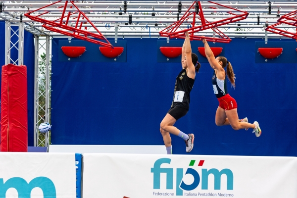 Lopez Maria Lea SeniorC.S. CARABINIERI Oppo Giorgia SeniorASD RUN FOR JOY SARDEGNA Ostacoli
CAMPIONATO ITALIANO ASSOLUTO di OD
Maschile e Femminile
Montelibretti 9-10 maggio 2026
Foto D. Montano / DBM - Deepbluemedia