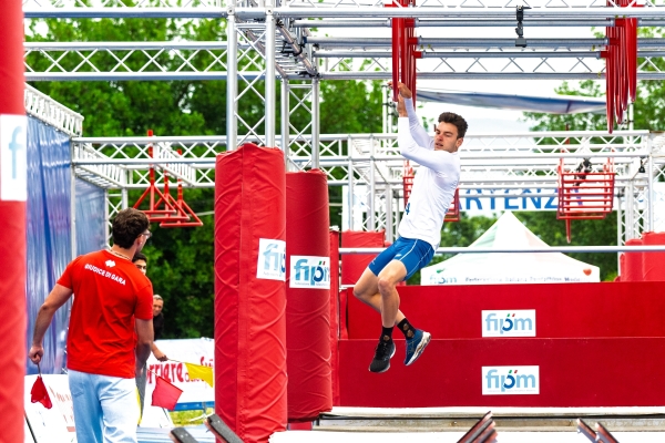 Agavriloaie Denis JuniorC. S. E., Miotti Alberto JuniorOBSTACLES VILLAGE A.S.D. Tromboni Emanuele SeniorG.S. FIAMME ORO Ostacoli
CAMPIONATO ITALIANO ASSOLUTO di OD
Maschile e Femminile
Montelibretti 9-10 maggio 2026
Foto D. Montano / DBM - Deepbluemedia