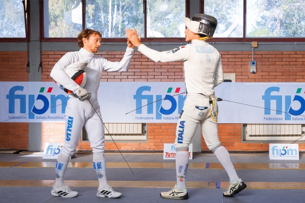 20251207_DMon_GS27933