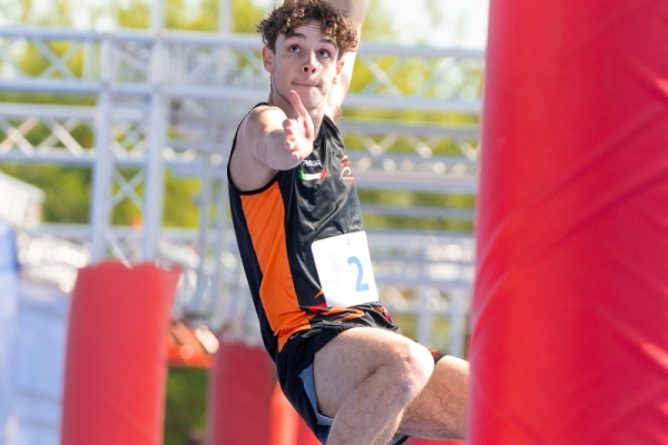 Alessio Bertulli - A.S.D. ARCADIA, Andrea Gritti - C.U.S. BERGAMO ASD Ostacoli
CAMPIONATO ITALIANO JUNIOR PENTATHLON MODERNO
Maschile e Femminile
Roma – Montelibretti 17-19 aprile 2026
Foto D. Montano / DBM - Deepbluemedia
