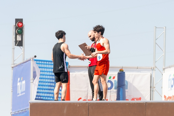Alessio Bertulli - A.S.D. ARCADIA, Diego Peluso - Agon A.S.D. Gianluca Alessandro - A.S.D. PENTATHLON MODENA Ostacoli
CAMPIONATO ITALIANO JUNIOR PENTATHLON MODERNO
Maschile e Femminile
Roma – Montelibretti 17-19 aprile 2026
Foto D. Montano / DBM - Deepbluemedia