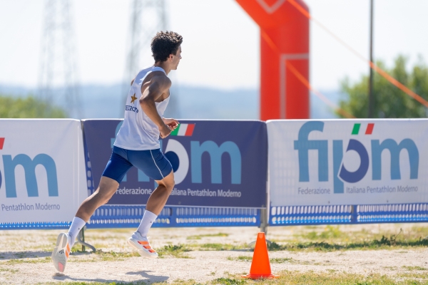 Denis Agavriloaie - CS Esercito in gara nei Laser Run
CAMPIONATO ITALIANO JUNIOR PENTATHLON MODERNO
Maschile e Femminile
Roma – Montelibretti 17-19 aprile 2026
Foto D. Montano / DBM - Deepbluemedia