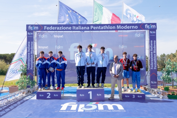 PM Torino Medaglia D’oro, Athlion Roma Medaglia d’Argento, G.S. FIAMME ORO medaglia di Bronzo Podio
CAMPIONATO ITALIANO JUNIOR PENTATHLON MODERNO
Maschile e Femminile
Roma – Montelibretti 17-19 aprile 2026
Foto D. Montano / DBM - Deepbluemedia