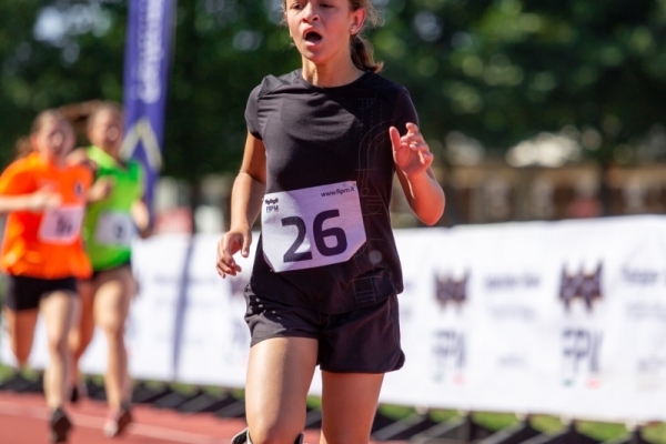 U15-211