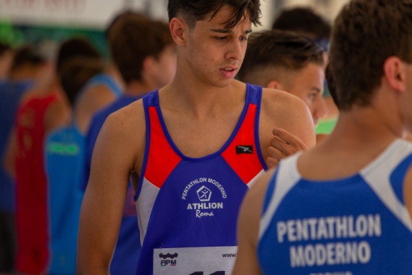 U19-281