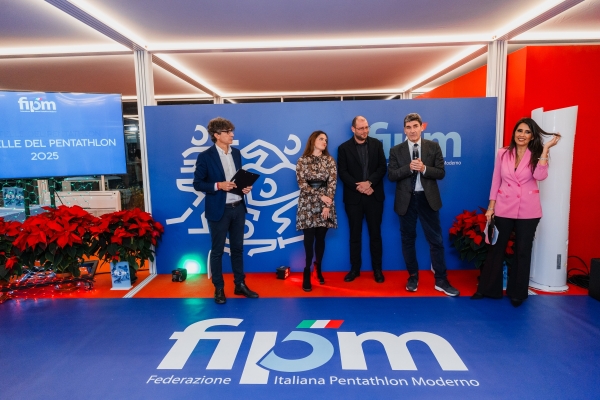 1_20251218_DMon_A258333