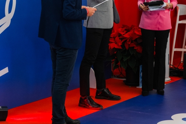 1_20251218_DMon_B250498